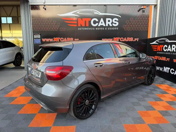 Mercedes-Benz A 180 d Style Aut. 2018 Diesel — 138 911 km · Faro Mercedes-Benz A 180 d Style Aut. 2018 Diesel
