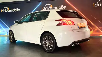 Peugeot 308 2014 - 8990 EUR, 180724 km - AUTO.MOTO.pt - 180724km - foto 34 de 34