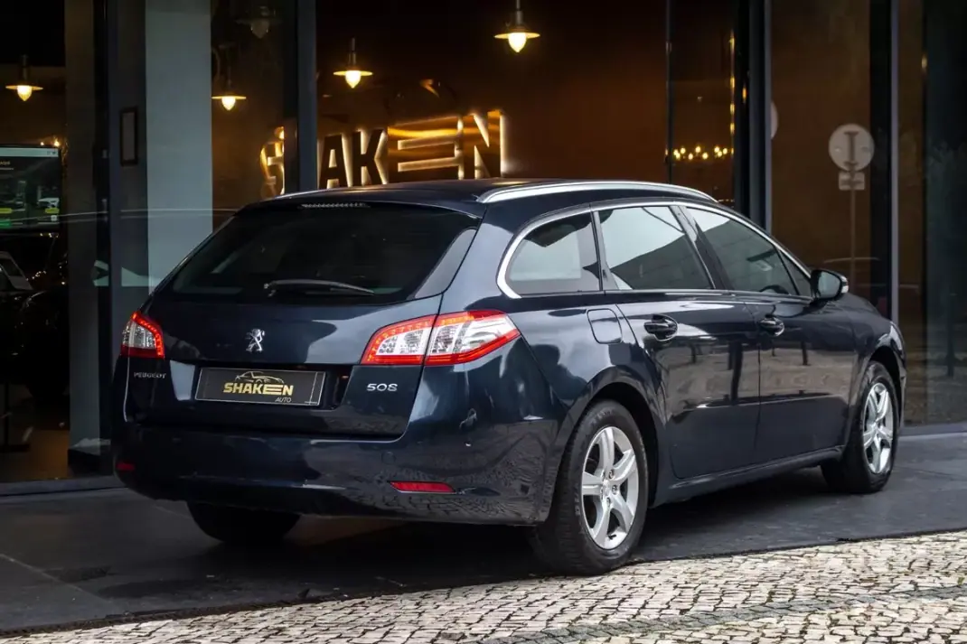 Peugeot 508 SW 2018 - 9900 EUR, 156362 km - AUTO.MOTO.pt - 156362km - foto 4 de 37