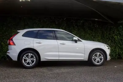 Volvo XC 60 2017 - 27900 EUR, 152000 km - AUTO.MOTO.pt - 152000km - foto 6 de 19