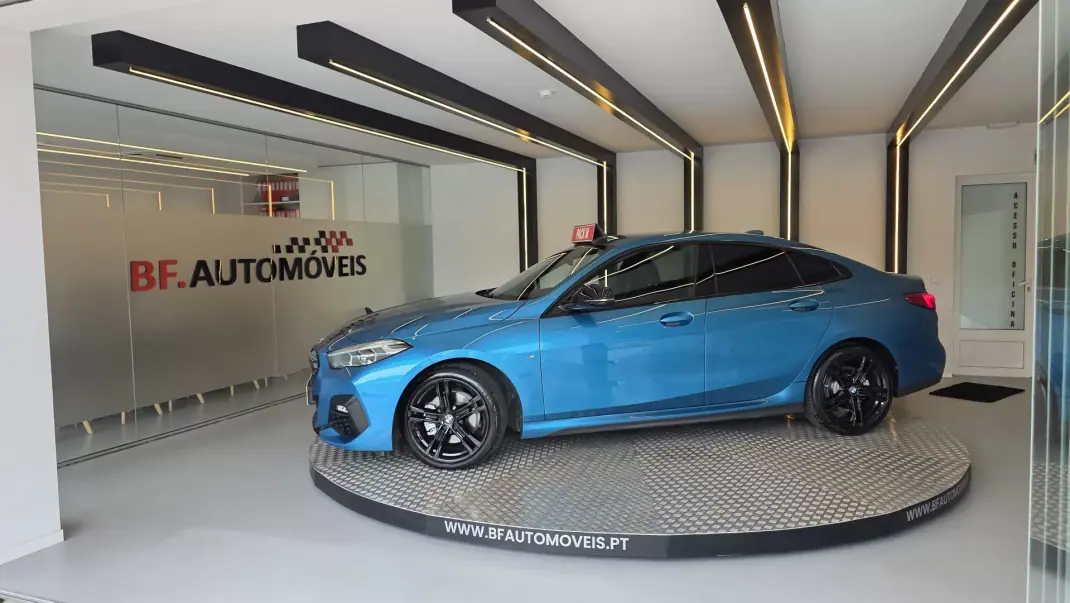 BMW 216 Gran Coupé 2020 - 24900 EUR, 75221 km - AUTO.MOTO.pt - 75221km - foto 13 de 61