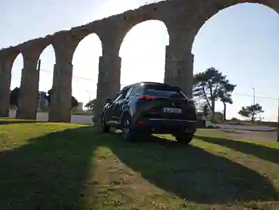 Peugeot 2008 2021 - 17500 EUR, 81000 km - 81000km - foto 6 de 15