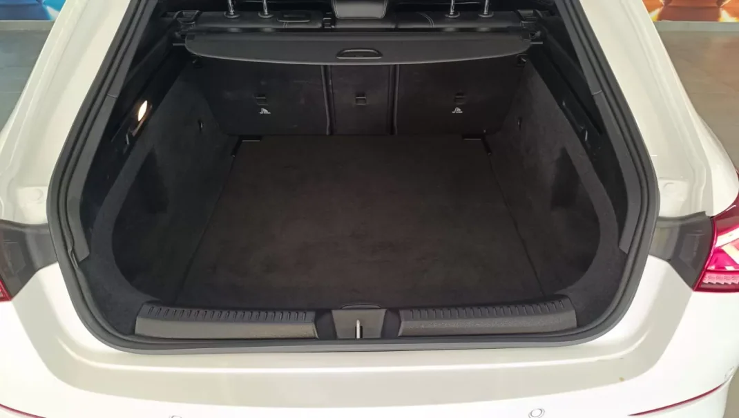 Mercedes-Benz CLA 180 2021 - 33900 EUR, 146490 km - AUTO.MOTO.pt - 146490km - foto 21 de 48
