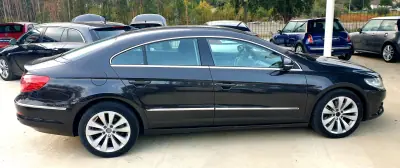 Volkswagen Passat CC 2009 - 9990 EUR, 358000 km - AUTO.MOTO.pt - 358000km - foto 4 de 20