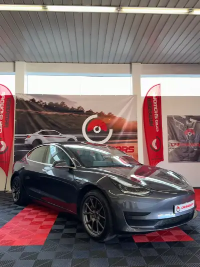 Tesla Model 3 2019 - 20900 EUR, 164000 km - 164000km - foto 2 de 11
