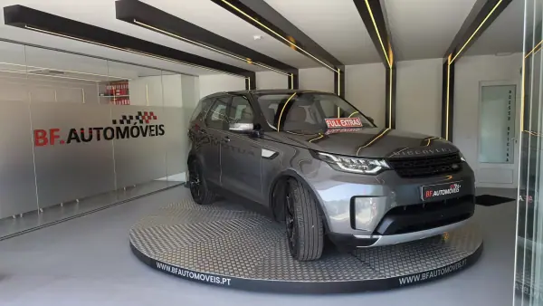 Land Rover Discovery 2017 - 34500 EUR, 161481 km - 161481km - foto 5 de 74