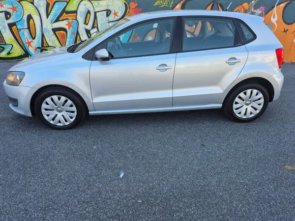Volkswagen Polo 1.6 TDI Confortline 2011 Diesel — 191 000 km · Lisboa Volkswagen Polo 1.6 TDI Confortline 2011 Diesel