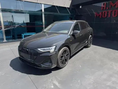 Audi e-tron 2022 - 39900 EUR, 70000 km - AUTO.MOTO.pt - 70000km - foto 5 de 12