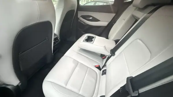 Jaguar E-Pace 2023 - 45500 EUR, 40380 km - AUTO.MOTO.pt - 40380km - foto 34 de 38