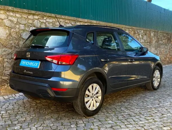 SEAT Arona 2023 - 16490 EUR, 68304 km - AUTO.MOTO.pt - 68304km - foto 6 de 21