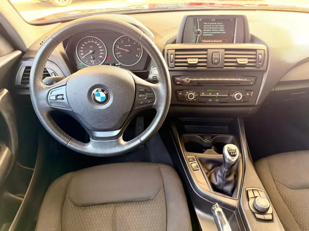 BMW 116 2014 - 13990 EUR, 165257 km - AUTO.MOTO.pt - 165257km - foto 11 de 16