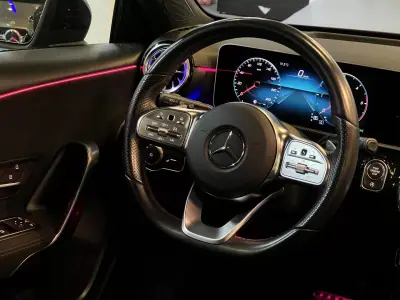 Mercedes-Benz A 180 2017 - 25990 EUR, 160000 km - AUTO.MOTO.pt - 160000km - foto 23 de 38
