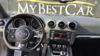 Audi TT Coupé 2011 - 17900 EUR, 140000 km - AUTO.MOTO.pt - 140000km - foto 8 de 9