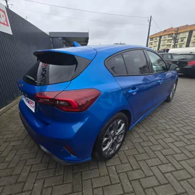 Ford Focus 2024 - 22950 EUR, 34136 km - AUTO.MOTO.pt - 34136km - foto 9 de 27