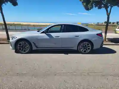 BMW i4 2024 — foto 2 de 13