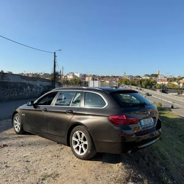 BMW 518 2014 - 13900 EUR, 219000 km - AUTO.MOTO.pt - 219000km - foto 4 de 20