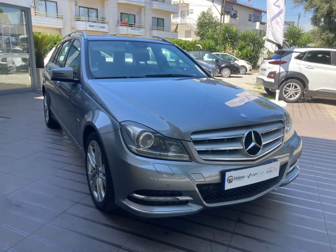 Mercedes-Benz C 220 2012 - 11450 EUR, 343400 km - 343400km - foto 9 de 22