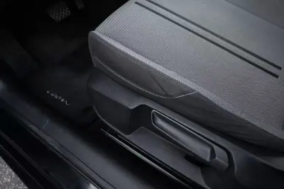 SEAT Leon 2021 - 15999 EUR, 127100 km - AUTO.MOTO.pt - 127100km - foto 10 de 24