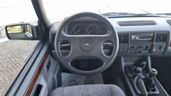 Land Rover Range Rover 1996 - 35500 EUR, 143108 km - AUTO.MOTO.pt - 143108km - foto 12 de 49