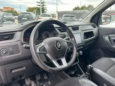 Renault Express 1.5 Blue dCi Extra 2022 - 13990 EUR, 123000 km - AUTO.MOTO.pt - 123000km - foto 11 de 16