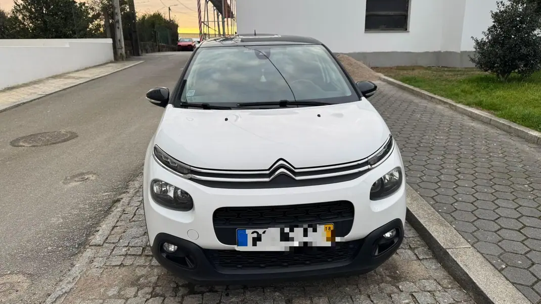 Citroën C3 2018 - 8000 EUR, 97000 km - AUTO.MOTO.pt - 97000km - foto 1 de 6