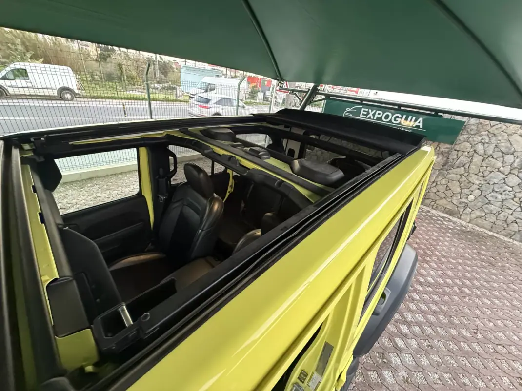 Jeep Wrangler Unlimited 2023 - 78900 EUR, 45271 km - AUTO.MOTO.pt - 45271km - foto 18 de 24