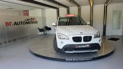 BMW X1 2011 - 9900 EUR, 192351 km - AUTO.MOTO.pt - 192351km - foto 11 de 52