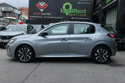 Peugeot 208 2024 - 16900 EUR, 23701 km - AUTO.MOTO.pt - 23701km - foto 8 de 11