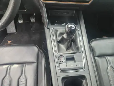 Cupra Formentor 2021 - 25500 EUR, 92701 km - AUTO.MOTO.pt - 92701km - foto 24 de 66
