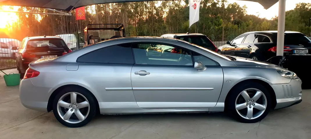 Peugeot 407 2009 - 9990 EUR, 203138 km - AUTO.MOTO.pt - 203138km - foto 5 de 23