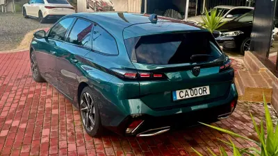 Peugeot 308 SW 2023 - 22990 EUR, 145000 km - AUTO.MOTO.pt - 145000km - foto 5 de 24