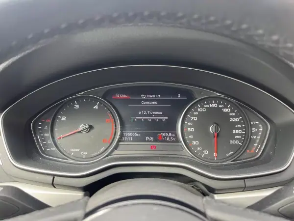 Audi A4 Avant 2022 - 21250 EUR, 195000 km - AUTO.MOTO.pt - 195000km - foto 15 de 45
