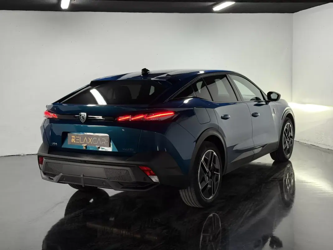 Peugeot 408 2022 - 28990 EUR, 46900 km - AUTO.MOTO.pt - 46900km - foto 2 de 30