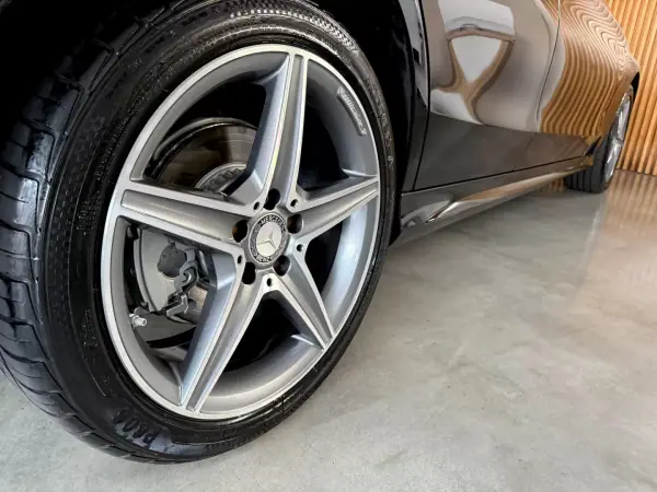 Mercedes-Benz C 200 2015 - 17999 EUR, 175000 km - AUTO.MOTO.pt - 175000km - foto 30 de 125