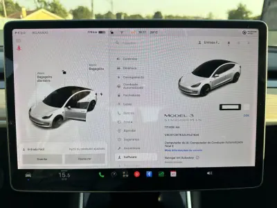 Tesla Model 3 2019 - 24900 EUR, 170000 km - 170000km - foto 31 de 49