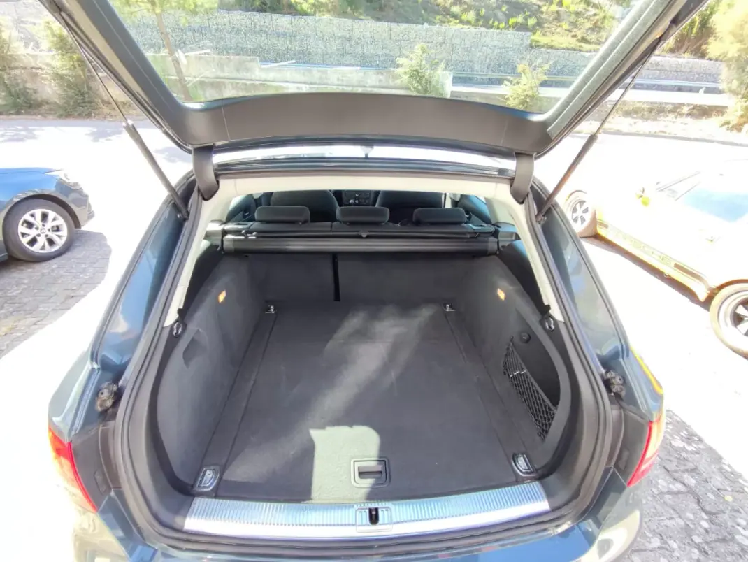 Audi A4 Avant 2012 - 11900 EUR, 219000 km - 219000km - foto 12 de 12