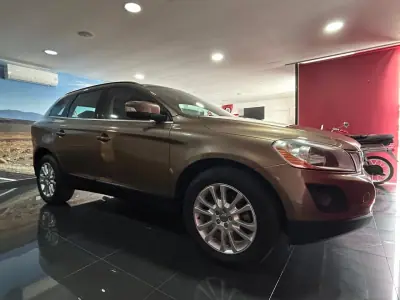 Volvo XC 60 2009 - 11750 EUR, 234215 km - AUTO.MOTO.pt - 234215km - foto 7 de 20