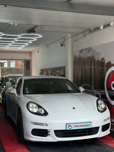 Porsche Panamera 2015 - 39900 EUR, 186000 km - AUTO.MOTO.pt - 186000km - foto 2 de 17