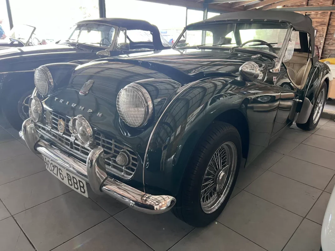 Triumph TR3 1960 - 39000 EUR, 70000 km - AUTO.MOTO.pt - 70000km - foto 1 de 14