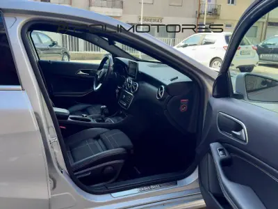 Mercedes-Benz A 160 2016 - 17500 EUR, 72979 km - AUTO.MOTO.pt - 72979km - foto 11 de 16