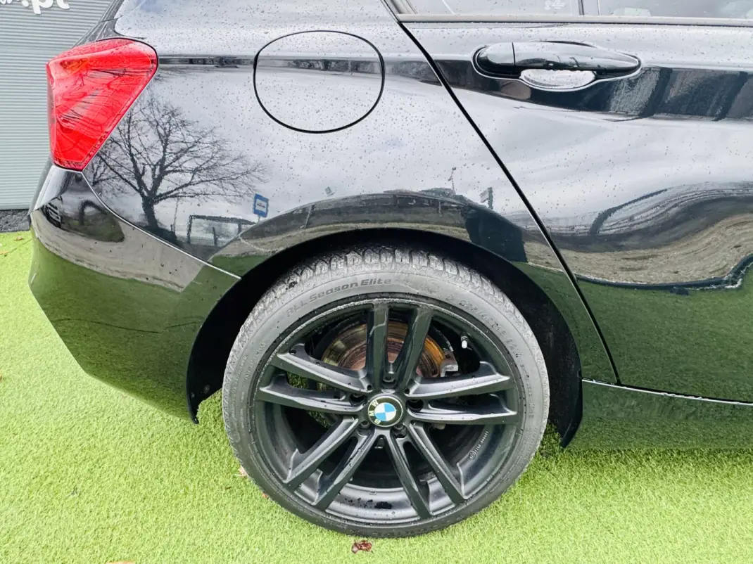 BMW 116 2017 - 16900 EUR, 150000 km - AUTO.MOTO.pt - 150000km - foto 19 de 21