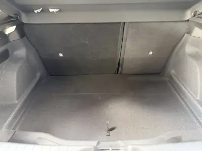 Fiat 600 2025 - 20950 EUR, 6000 km - AUTO.MOTO.pt - 6000km - foto 26 de 31