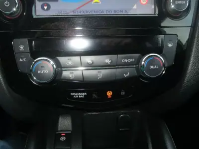 Nissan Qashqai 2018 - 15990 EUR, 170000 km - 170000km - foto 16 de 26