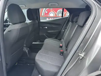 Peugeot 2008 2021 - 14900 EUR, 180000 km - AUTO.MOTO.pt - 180000km - foto 18 de 43