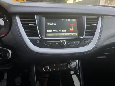 Opel Grandland X 2020 - 15499 EUR, 108544 km - 108544km - foto 20 de 34