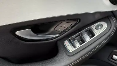 Mercedes-Benz GLC 250 2018 - 29990 EUR, 172000 km - 172000km - foto 29 de 56