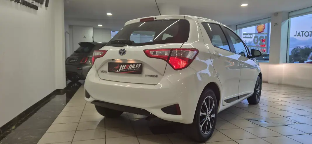Toyota Yaris 2018 - 15990 EUR, 86572 km - AUTO.MOTO.pt - 86572km - foto 7 de 41