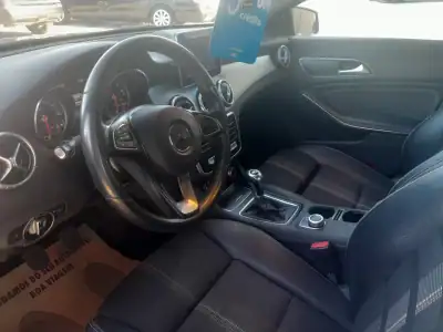 Mercedes-Benz CLA 200 2016 - 21800 EUR, 150000 km - AUTO.MOTO.pt - 150000km - foto 9 de 12