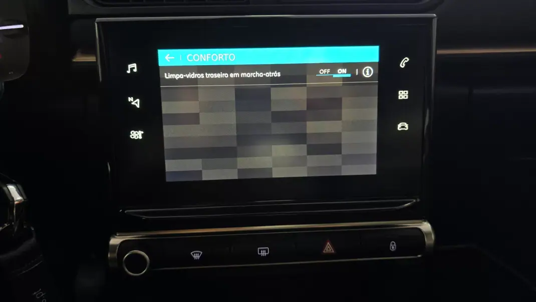 Citroën C3 2019 - 12750 EUR, 56334 km - AUTO.MOTO.pt - 56334km - foto 42 de 75