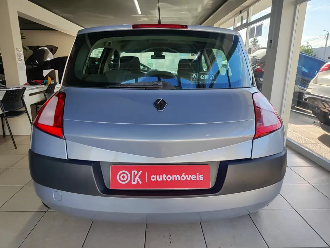 Renault Mégane 2005 - 2950 EUR, 278000 km - 278000km - foto 9 de 32